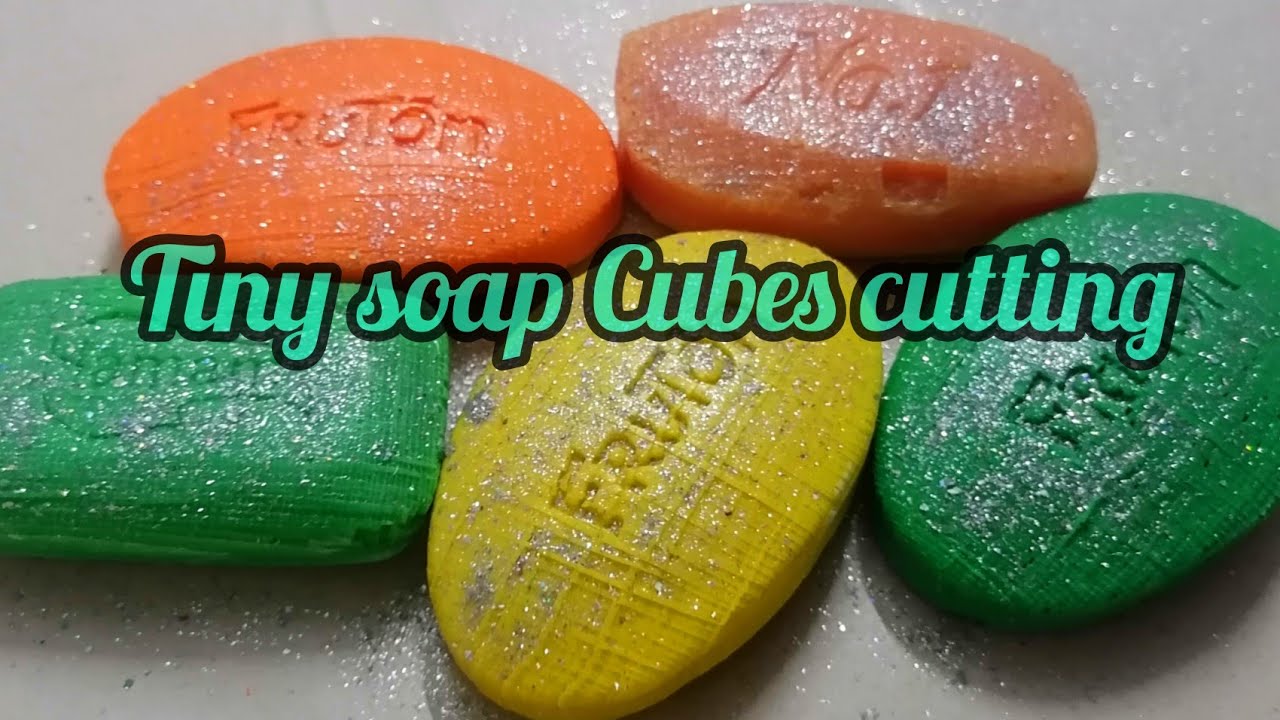 Asmr tiny soap Cubes || fruton soap texture not soo asmr friendly🙄🤷&zwj;♀️ || glitter topped.