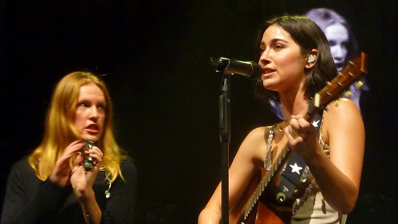 Gracie Abrams - That’s So True (Live at the Greek Theatre)