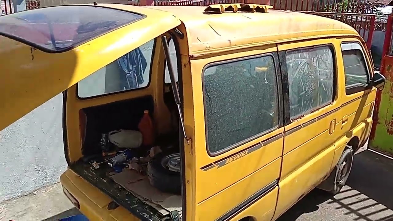 Suzuki van body work part A passenger side