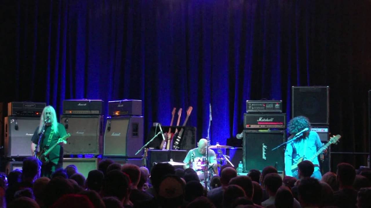Dinosaur jr   'Gargoyle'  live  2016