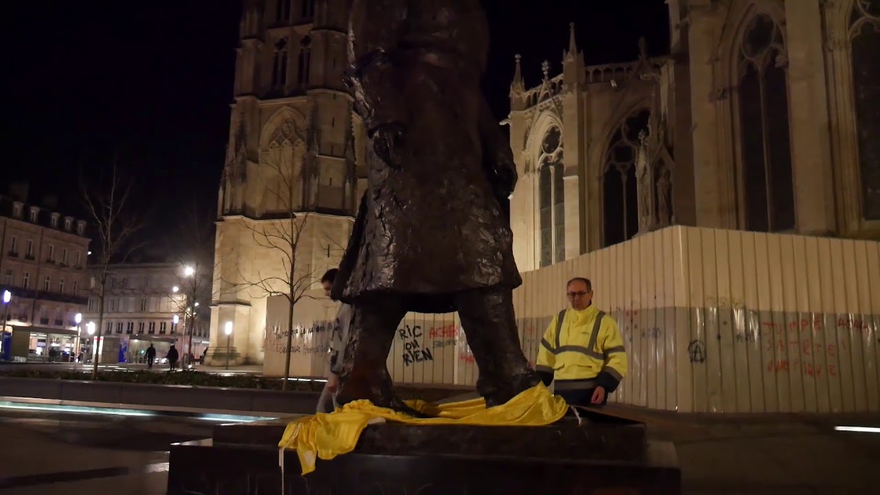 Manifestations de gilets jaunes à Bordeaux : immersion avec les agents de la propreté à Bordeaux