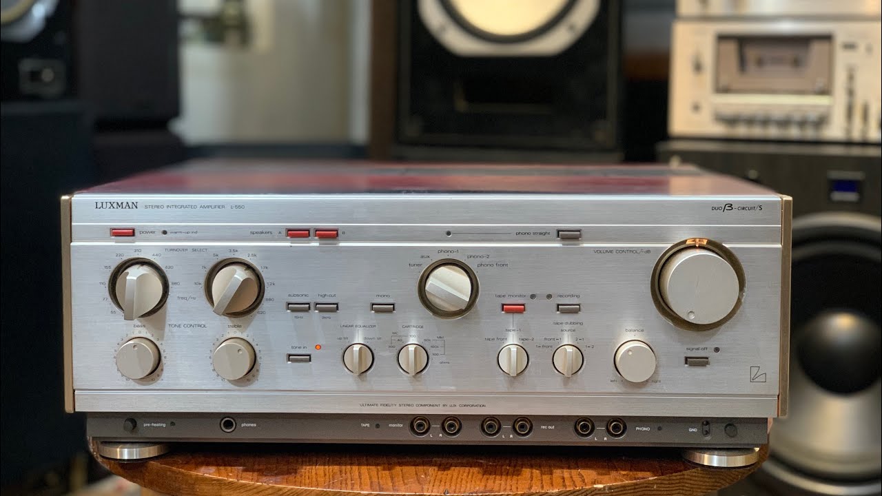 Xả lỗ luxman L550 giá 8tr500 đẹp zin nguyên bản. Rẻ hơn 5 triệu so với thị trường. Mời ae nhanh tay