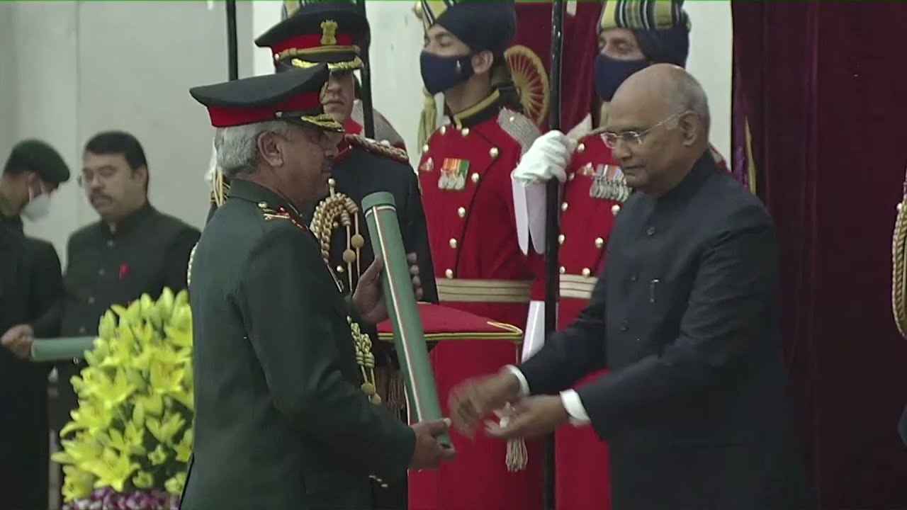 President Kovind presents Param Vishisht Seva Medal to Lt. General Saranjeet Singh, UYSM, YSM