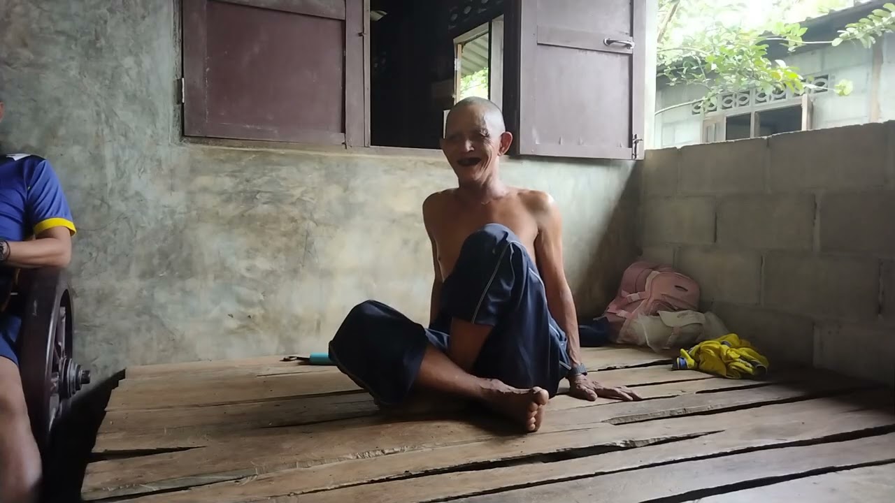 ဆ့ၣ်နီၤတဲသကိးတၢ်ဒီဖုယီၢ်😁😁