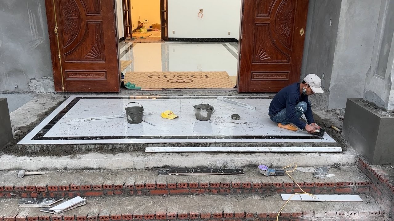 Amazing Techniques Construction Decorate The Porch Floor With Ceramic Tiles