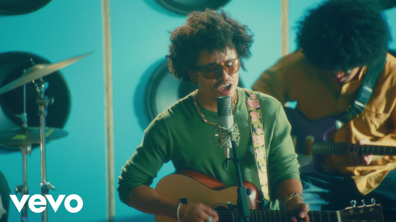 Leven Kali - Pieces (Live)