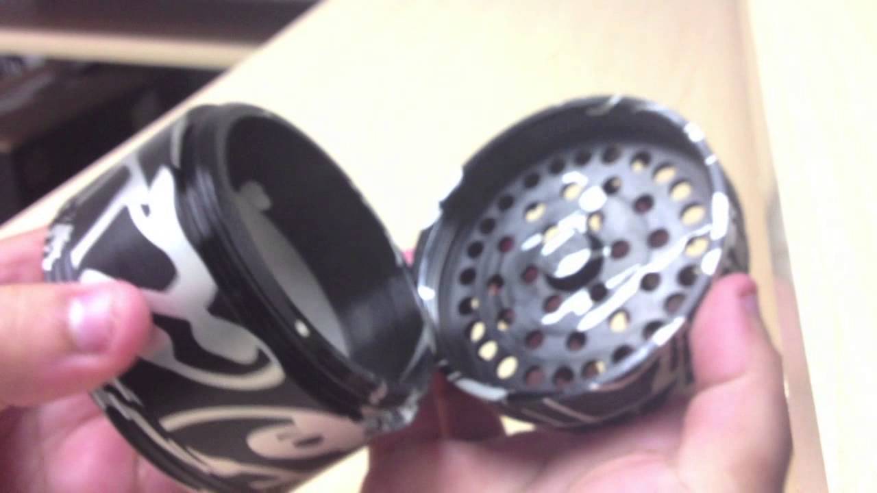 Smokazon TV - Mama P's Grinder Overview