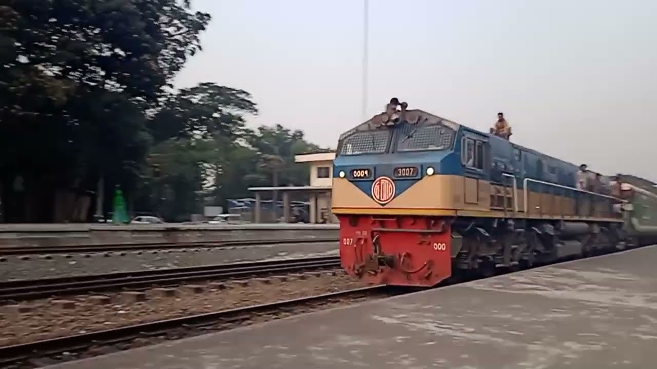 Intercity Train Journey &ndash; Fast & Comfortable Rail Travel