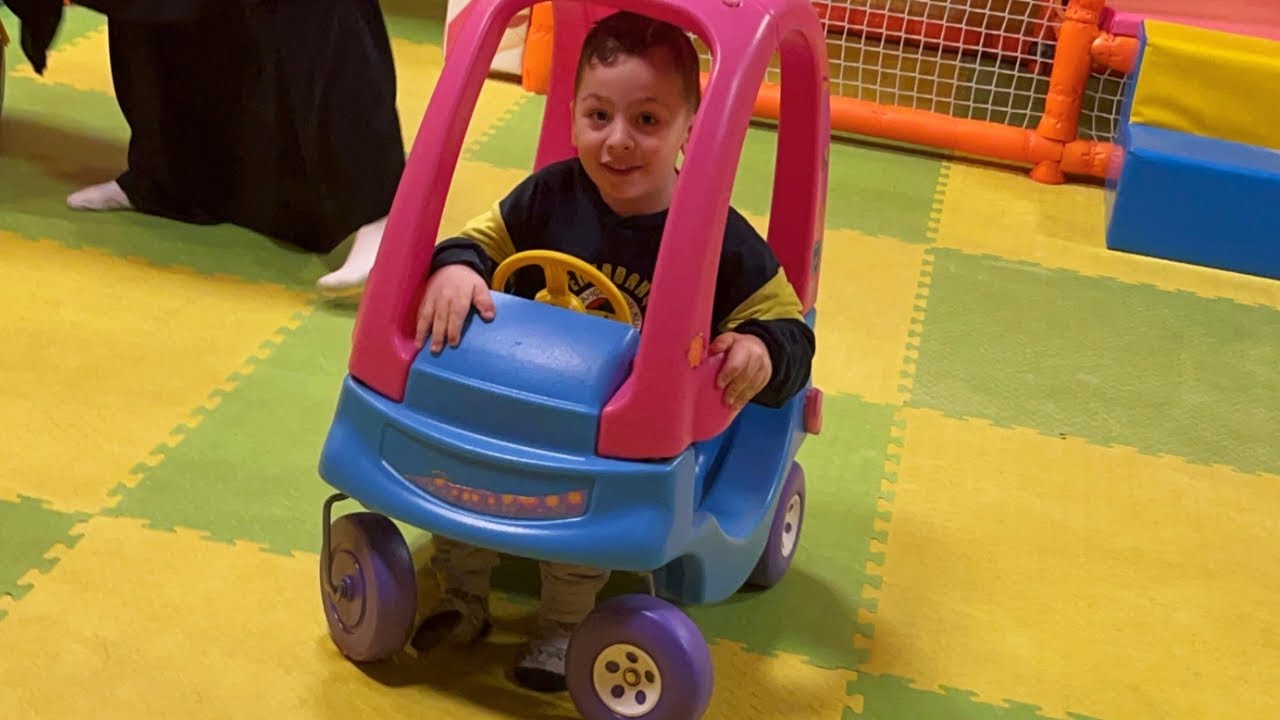 Talha ile hamza macera yarışı arkadaş kuzen , çocuk videoları , çocuk oyunları , lunapark kids 