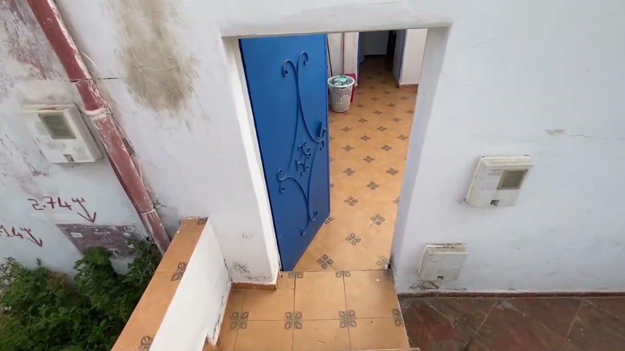 مدينة تمارة هرهورة فيلا صغيرة مساحتها 133م تمن 95مليون 212661247058