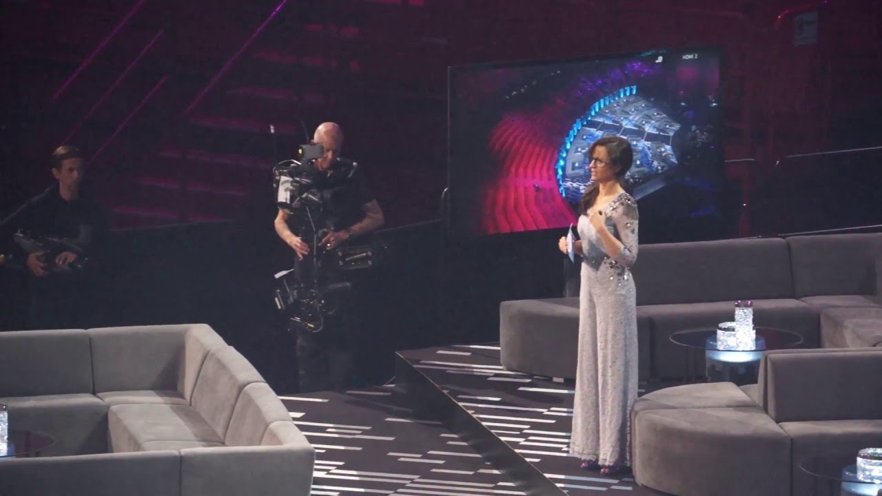 Petra practices the green room for semi-final 2 of Eurovision 2016