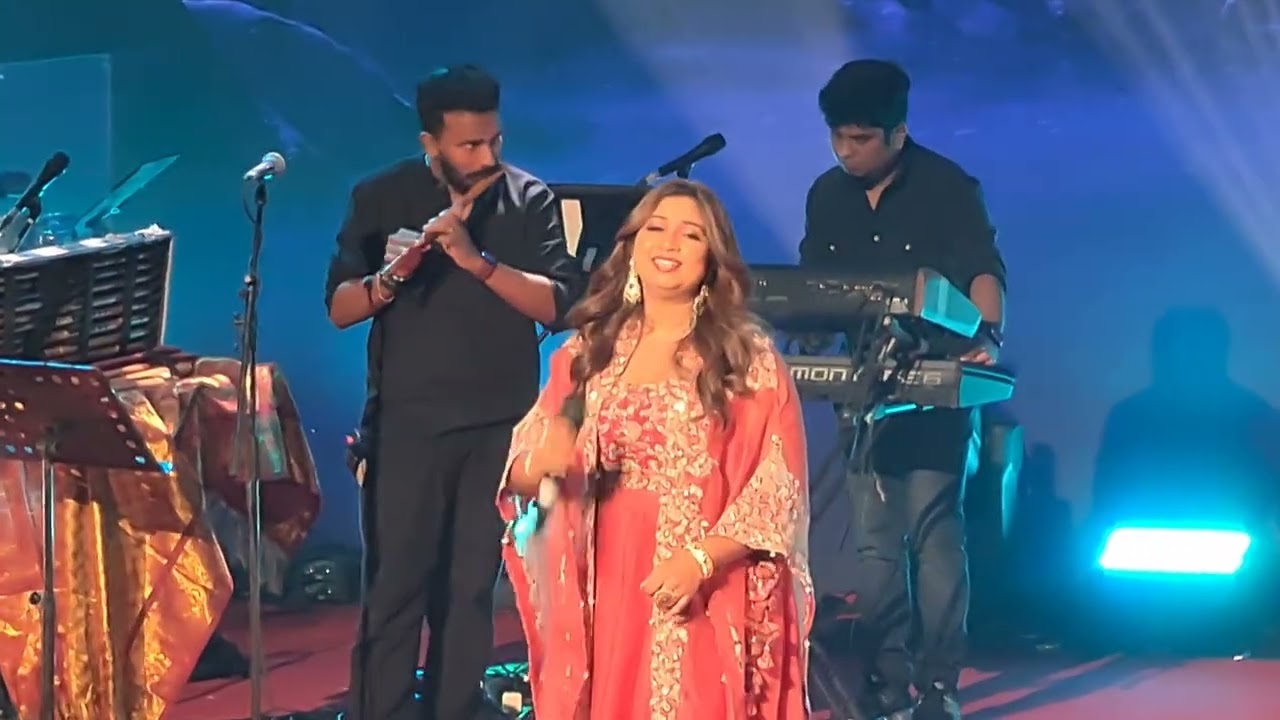 Song Bepanah Pyar Hai Aaja Live perform by Shreya Ghoshal @ShreyaGhoshalOfficial 2025
