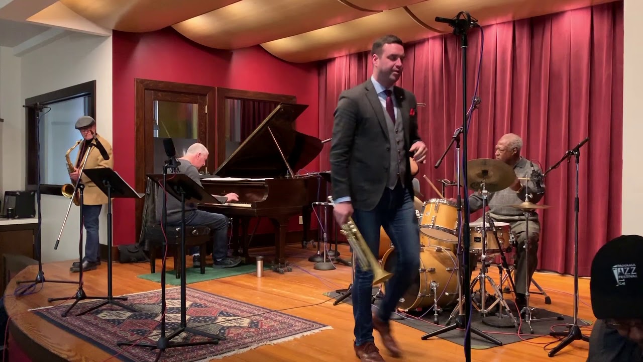 One Finger Snap - The Roger Humphries Quintet - Lighthouse Arts, INC.