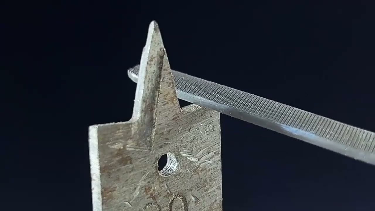 HOW TO SHARPEN A DRILL BIT IN 1 MINUTE: AN ANCIENT SECRET!