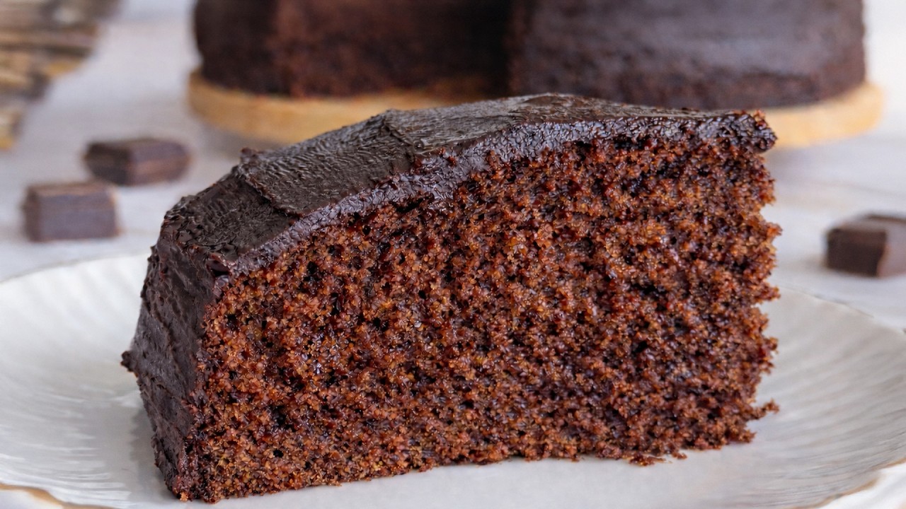 The Best Homemade Chocolate Cake Recipe | Anyone Can Make This!