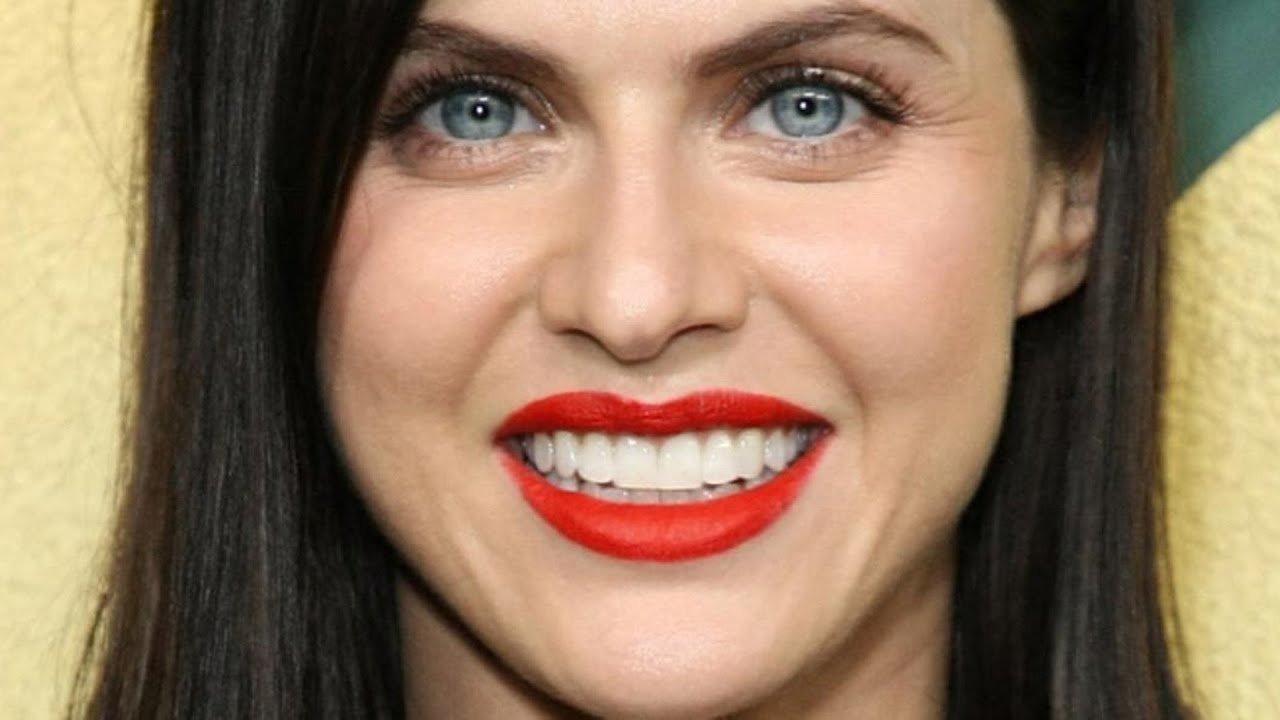 Alexandra Daddario's Chest Exposure In Braless Dress 'Very Brave'