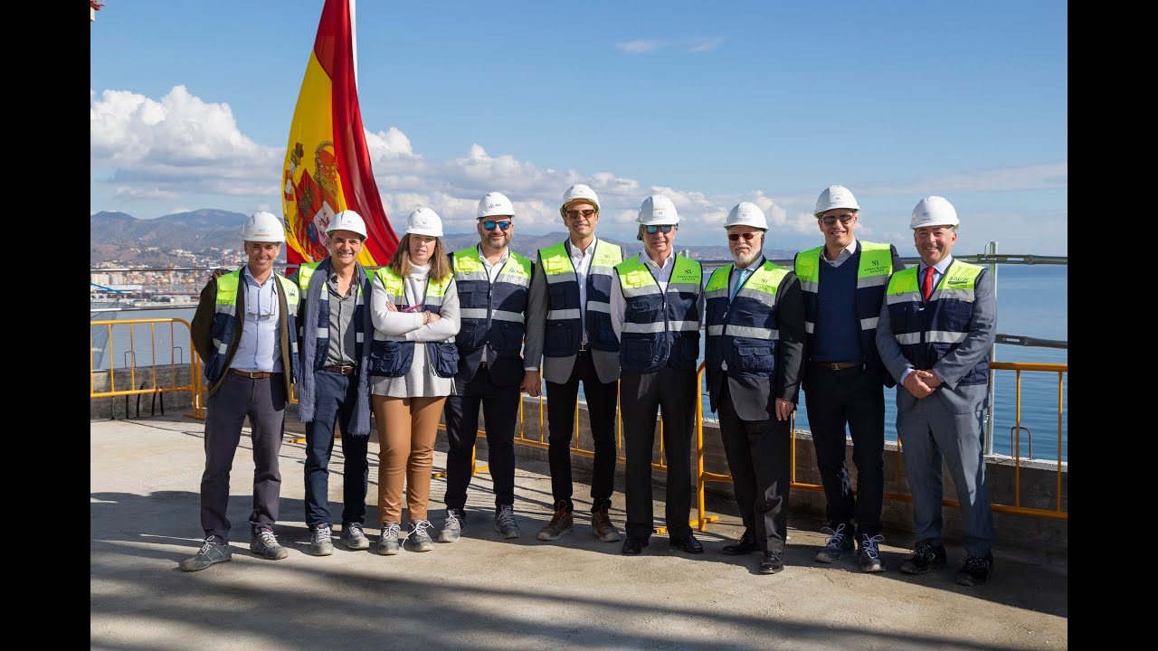Puesta Bandera Sierra Blanca Tower, Málaga