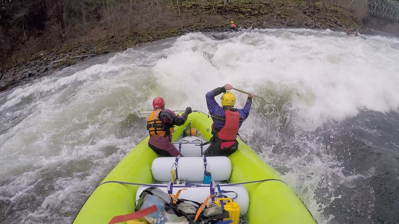Upper Clackamas - R2 12-21-18 (3,500 cfs.)