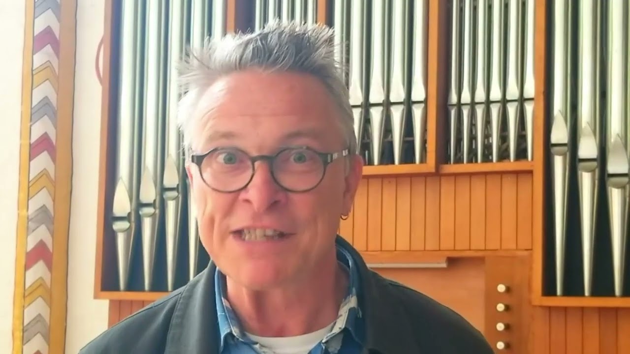 Christoph Minke singt 