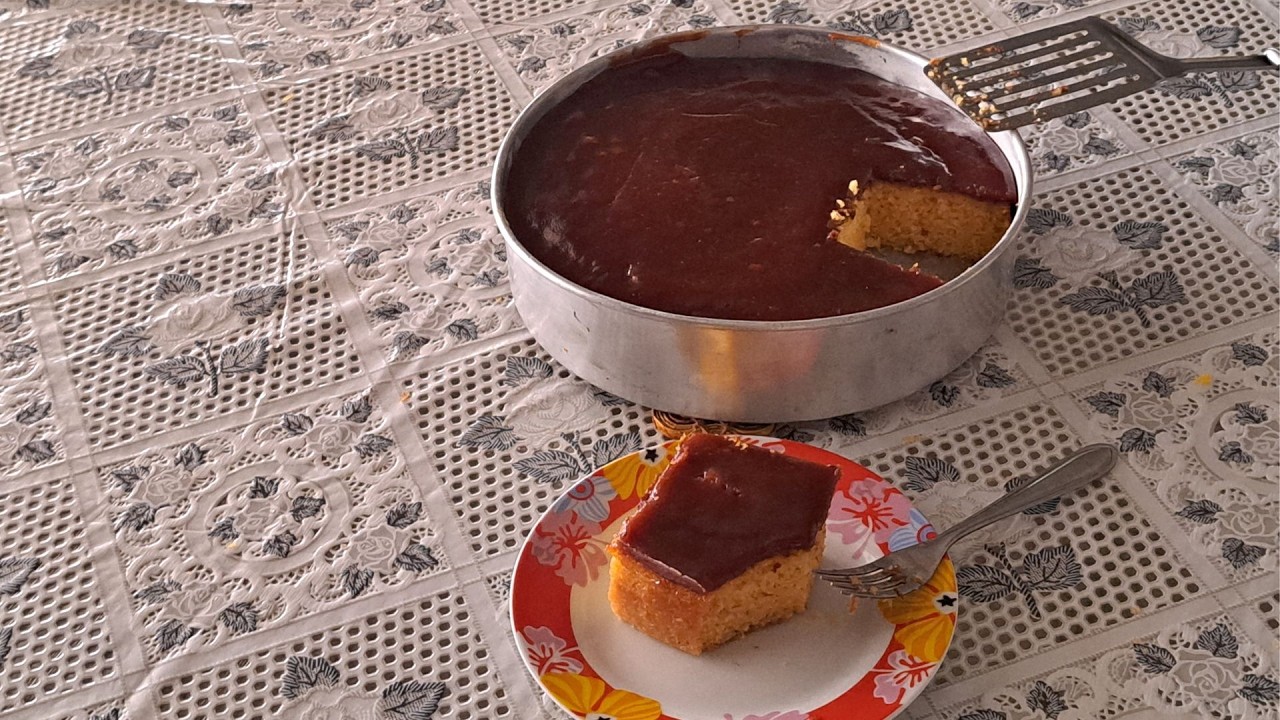 Bolo Cremoso de Milho com Goiabada! Fica Incrível e Muito Fácil