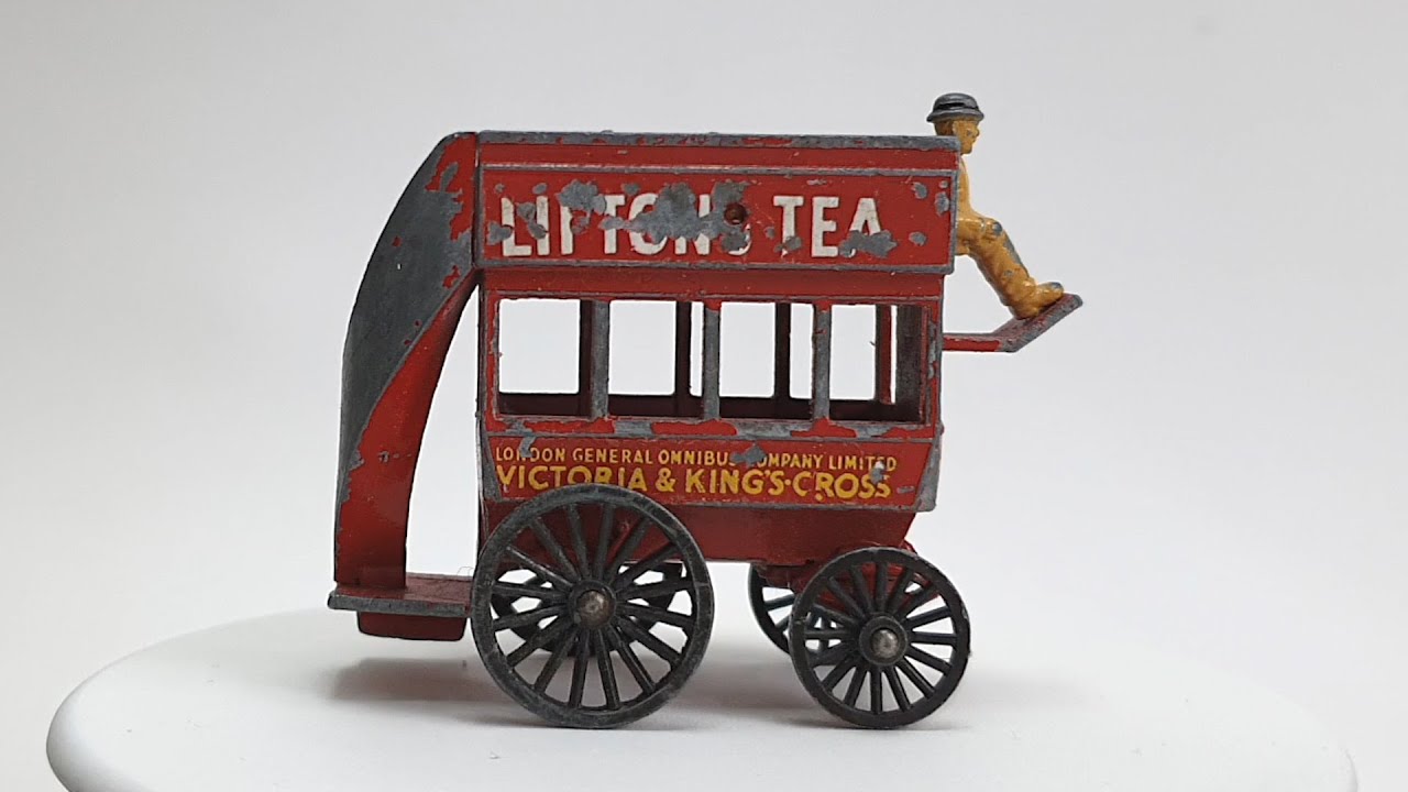 MATCHBOX Restoration Y12 1899 London Horse Drawn Bus 1956