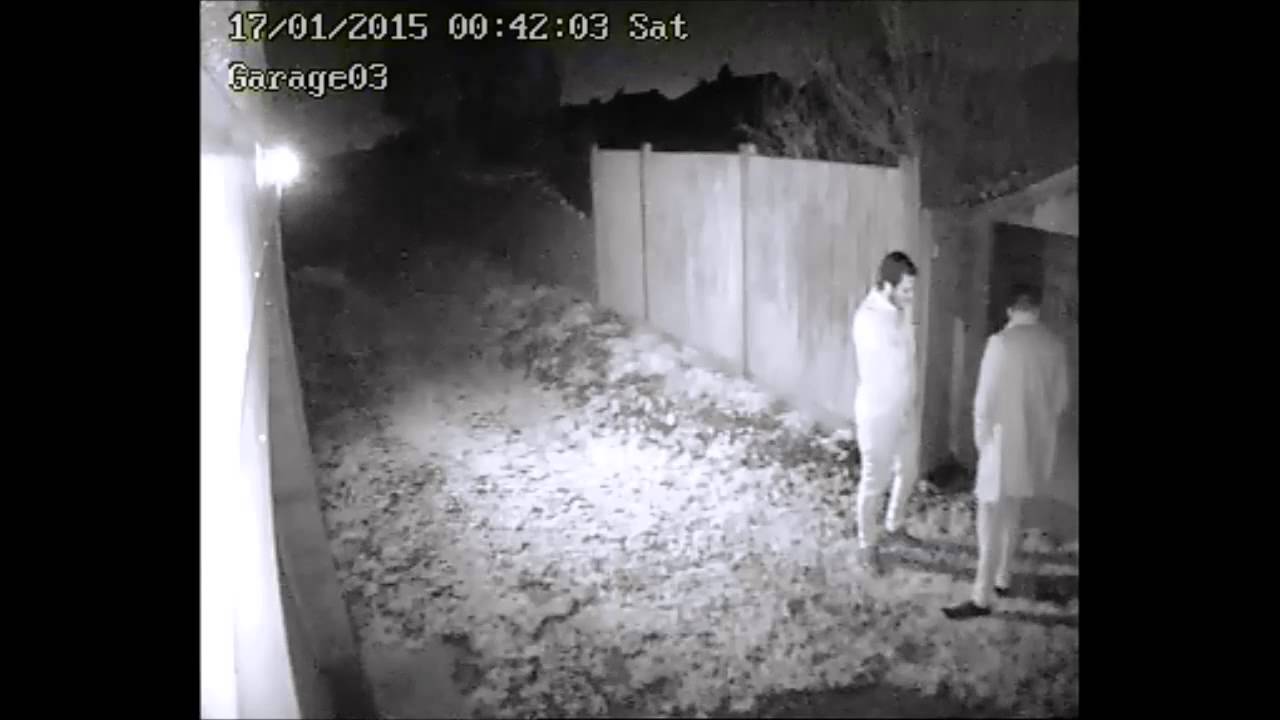 Caught urinating and taking snuff in public 17 01 2015