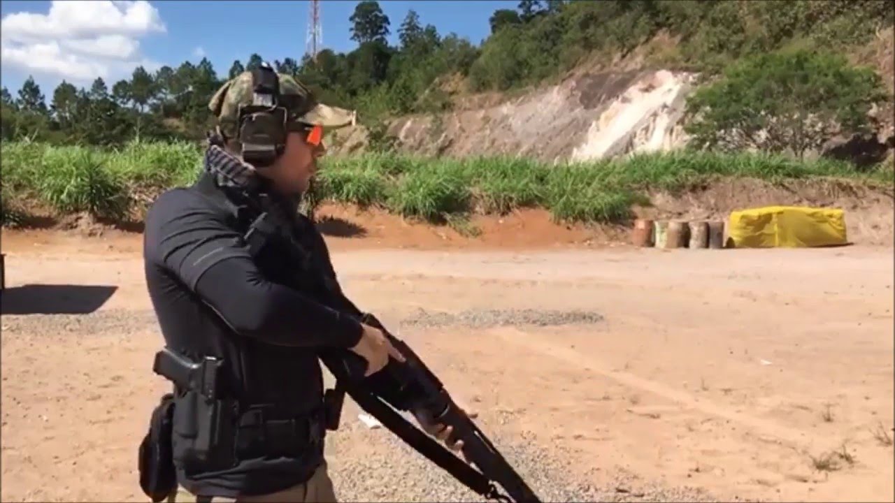 Treinamento em Equipe - Arma Curta e Longa