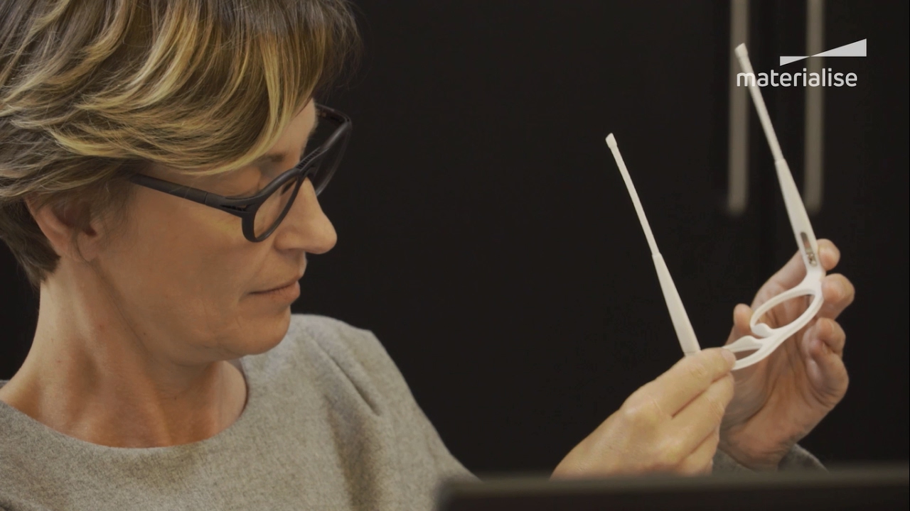 Behind the Eyewear: Designer Bieke Hoet Talks 3D Printing