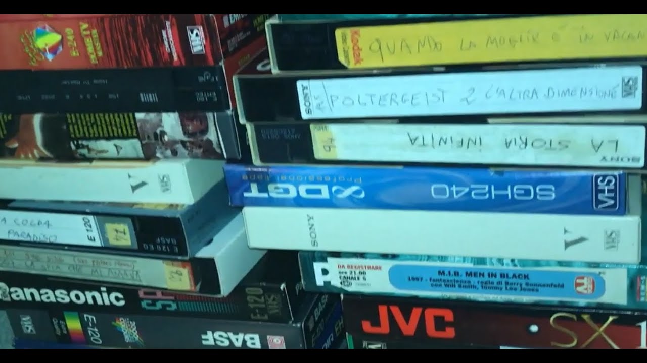VLOG: LE MIE VECCHIE CASSETTE VHS (UNBOXING?)