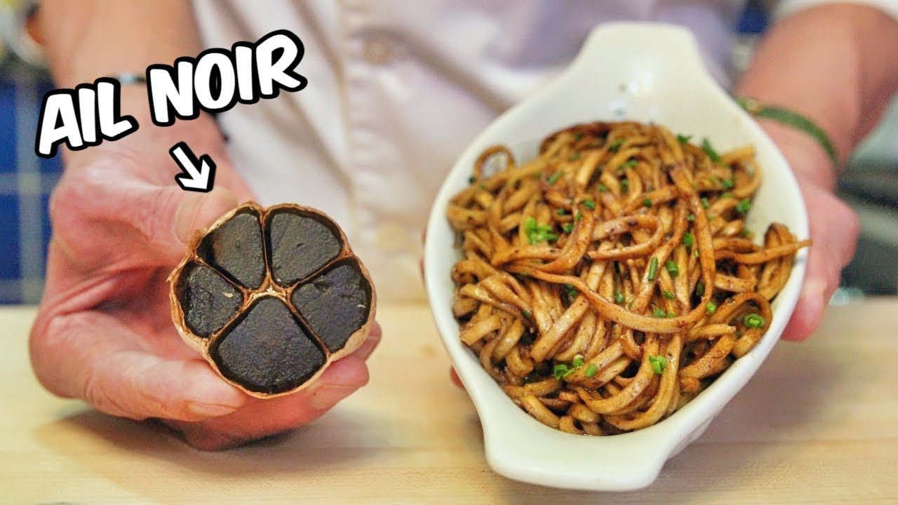 Pâtes à l'ail NOIR