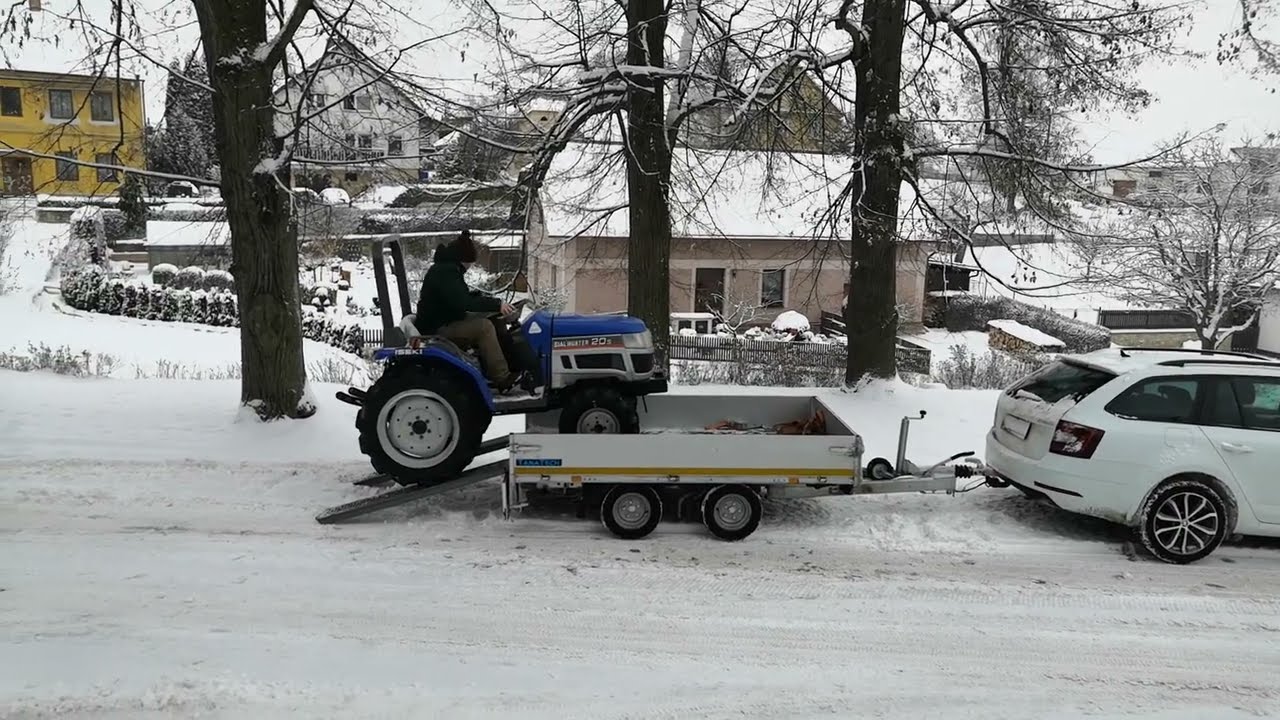 ISEKI SIAL HUNTER 20 S,  Přivezení “nového” traktoru