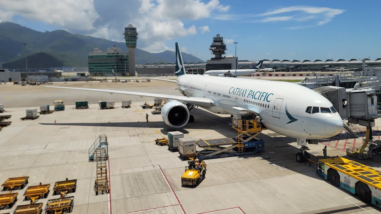 國泰航空CX253(777-300ER)香港至倫敦(希斯路)特選經濟艙飛行記錄