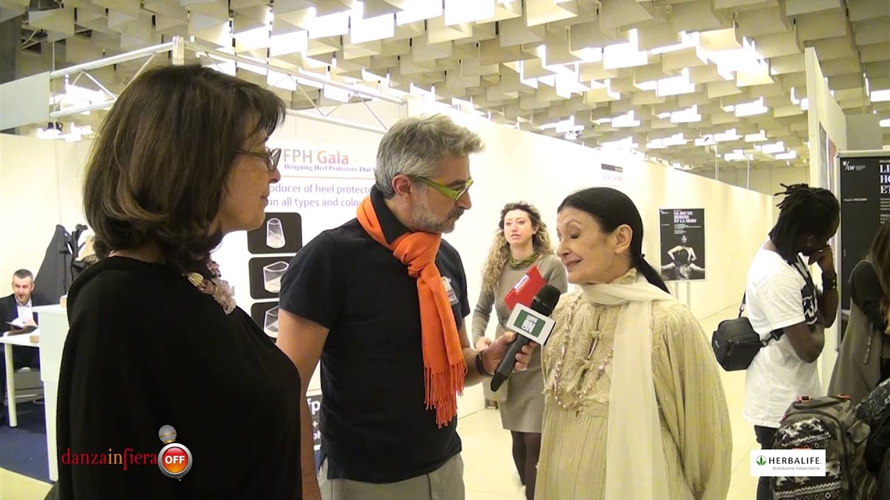 [ShowOn.it] - Carla Fracci perde la testa per Silvestri