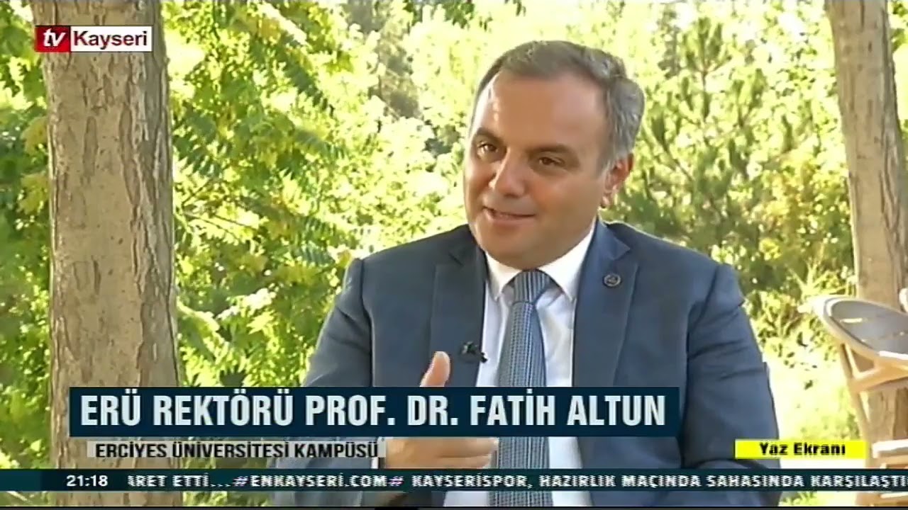 Rekt&ouml;r&uuml;m&uuml;z Prof. Dr. Fatih Altun, Murat Metiner&rsquo;in sunduğu &ldquo;Yaz Ekranı&rdquo; programına konuk oldu