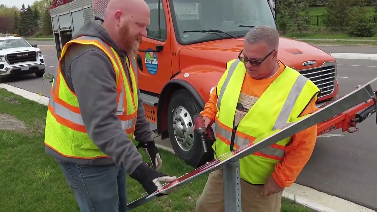 Street Sign Replacement Vehicle  - May 2023