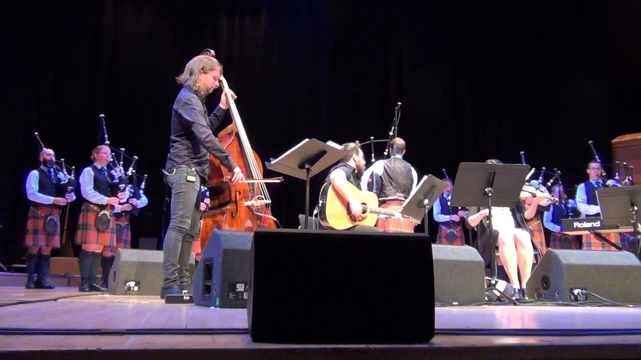 09 Pachelbel's Canon - Simon Fraser University Pipe Band at Royal Concert Hall 2015