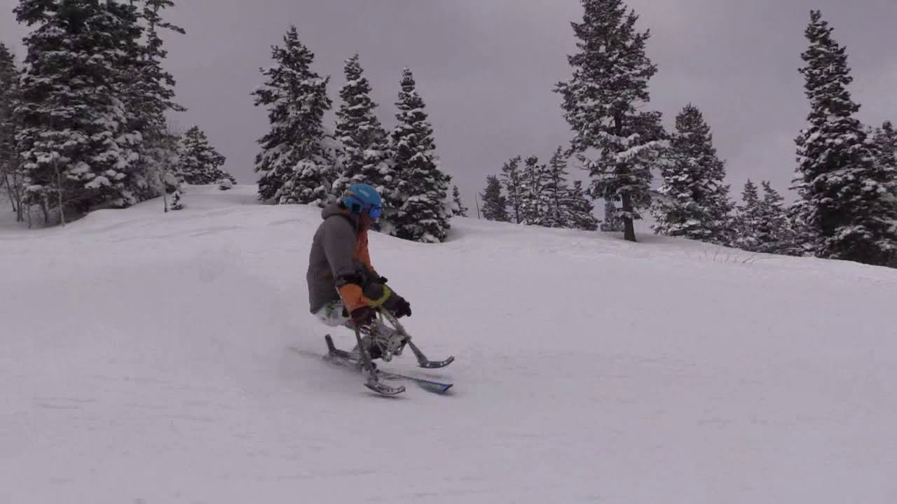 Bilateral above knee amputation skiing
