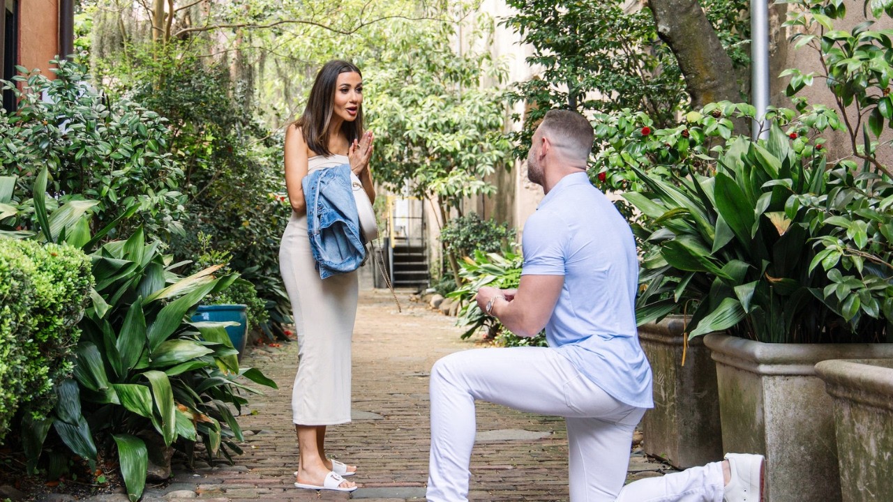 Philadelphia Alley Proposal Photographers –Timing Tips & How to Plan the Perfect Surprise