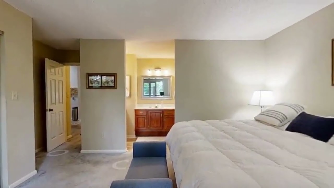 Asheville Real Estate - 305 Piney Mountain Drive, Unit Q4