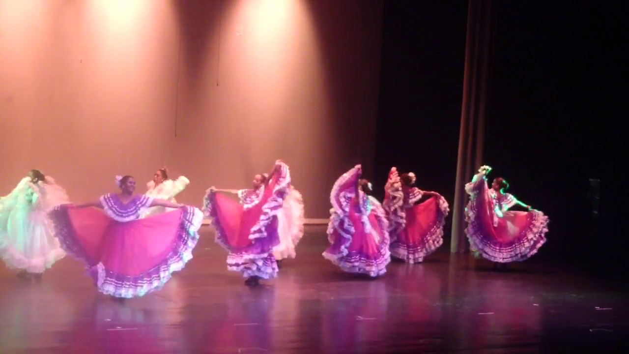Pajarillo - Danzas Nacionalistas Expresión Criolla