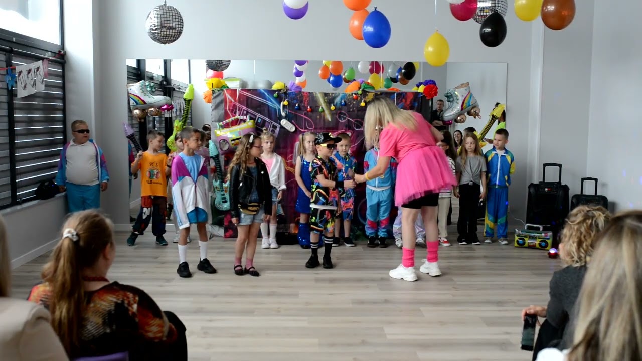 Bajkowa Kryjówka grupa Stokrotki - dzień mamy i taty 2025