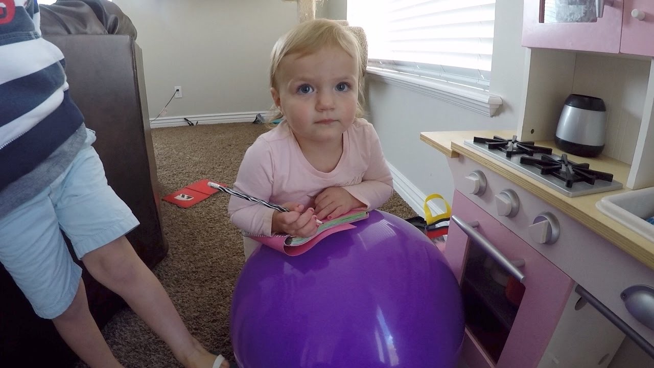 💌 MORE FAN MAIL AND A BABY VLOG TAKEOVER 👧
