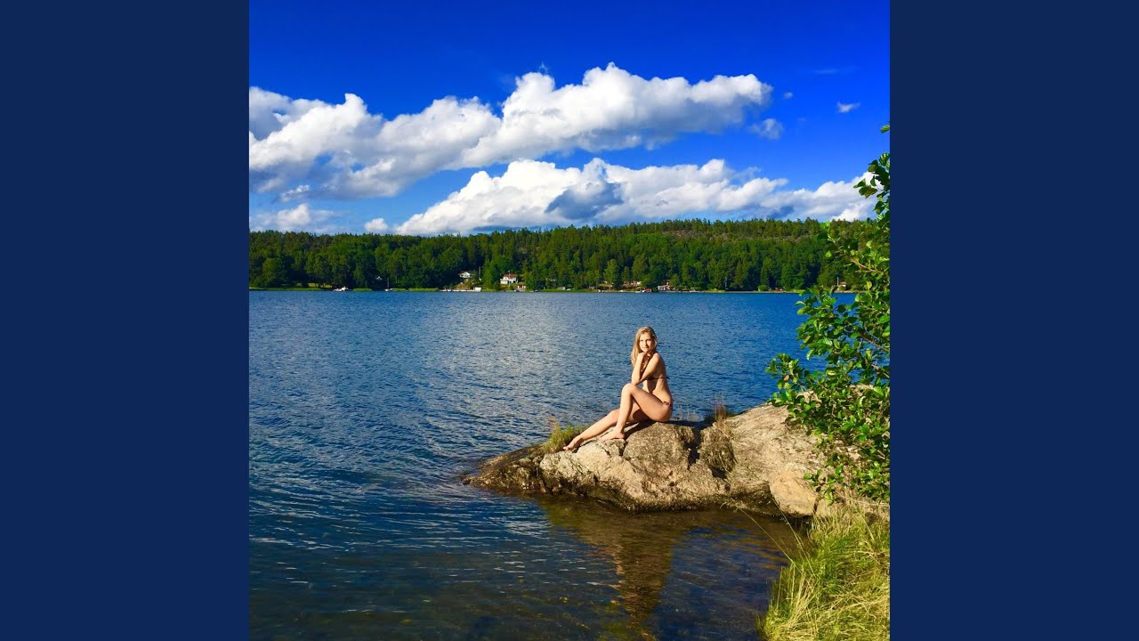 Lakeside Living