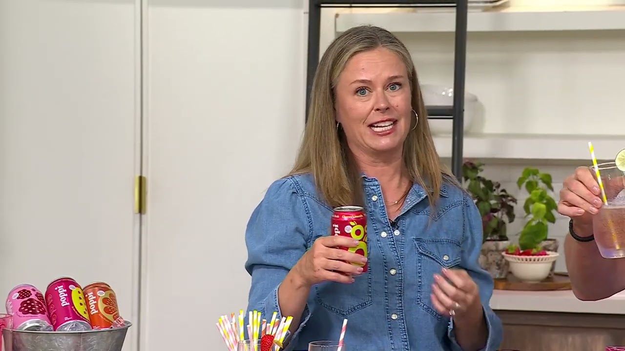 Poppi (16) 12 oz Cans of 5g Sugar Prebiotic Soda on QVC