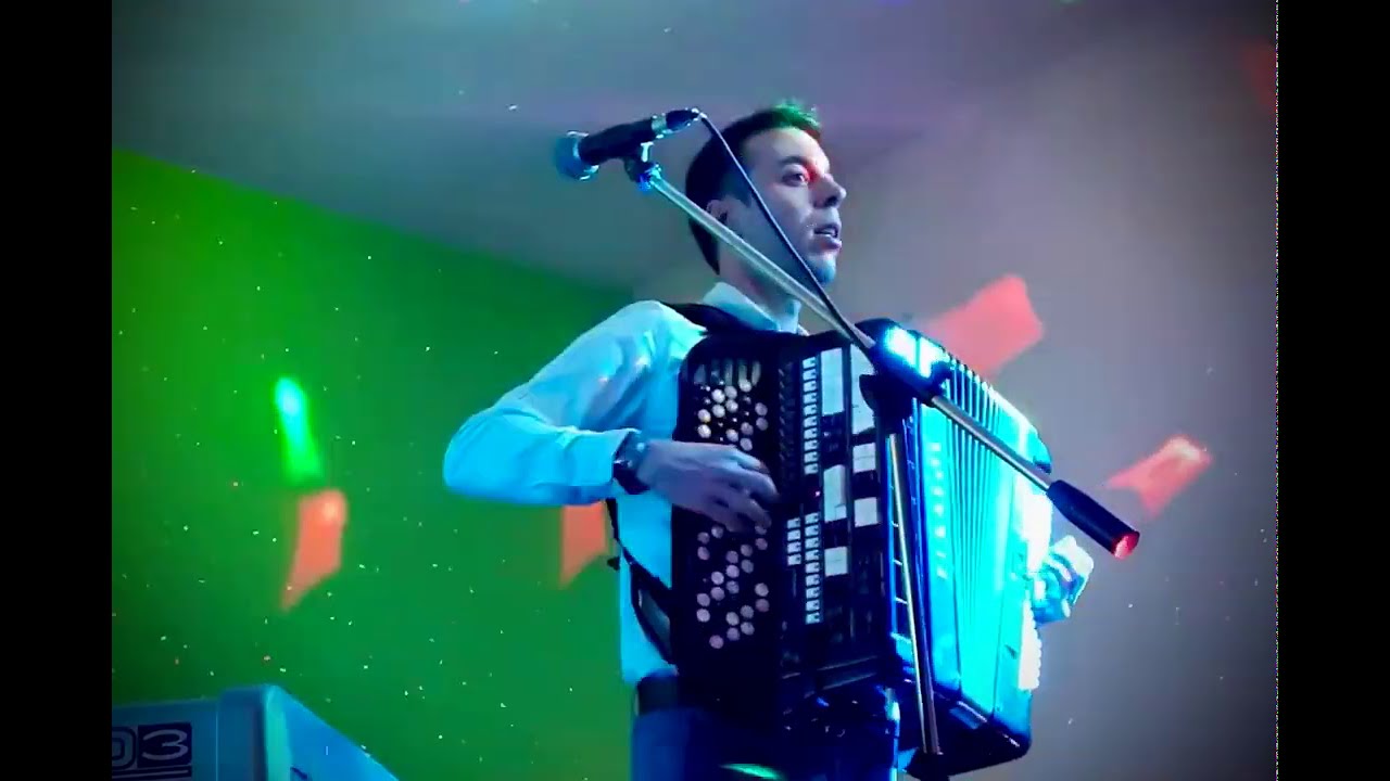 Luís Godinho - Fados em acordeão