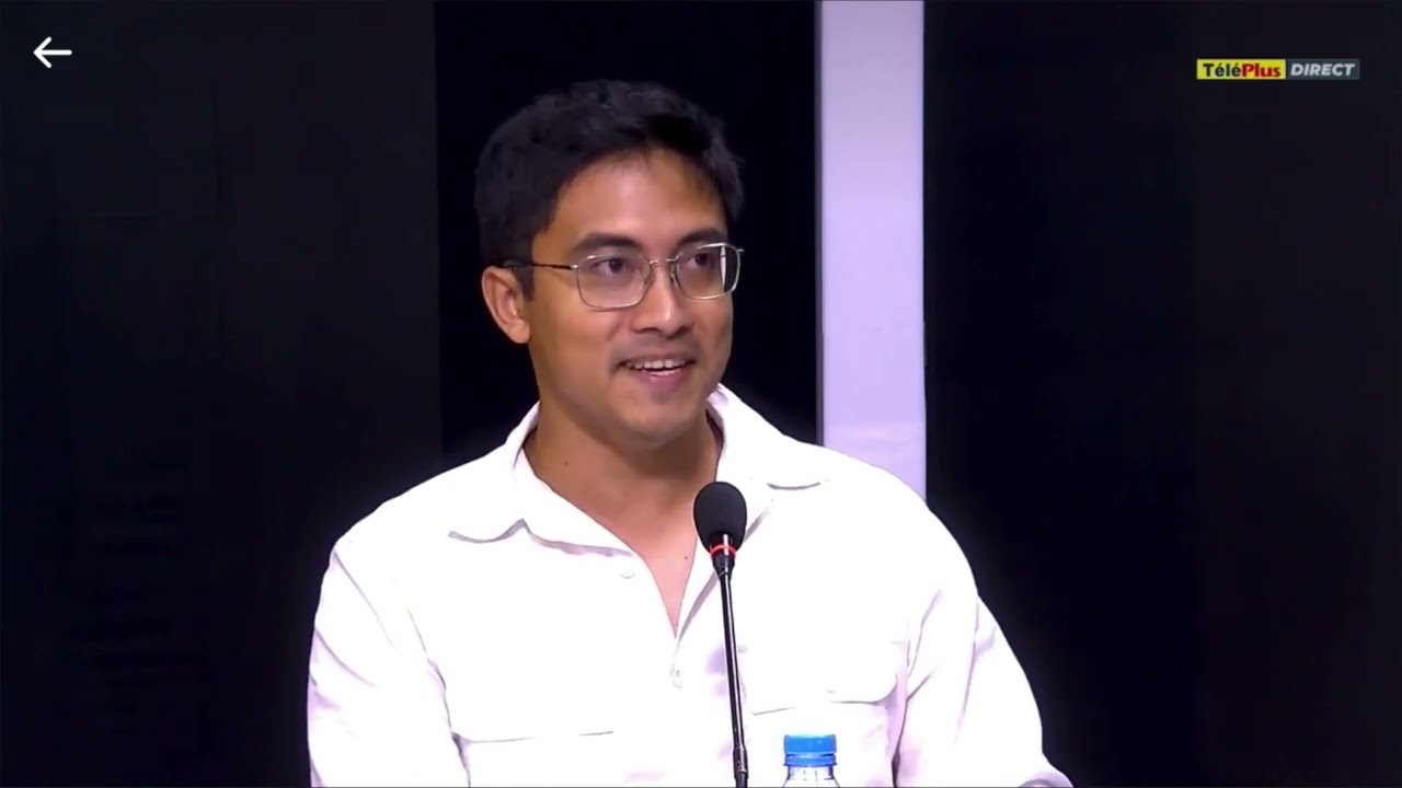 Estrer ene dialog lor radio ek Alexandre Donat lor ledikasyon dan Moris (14 Mins)