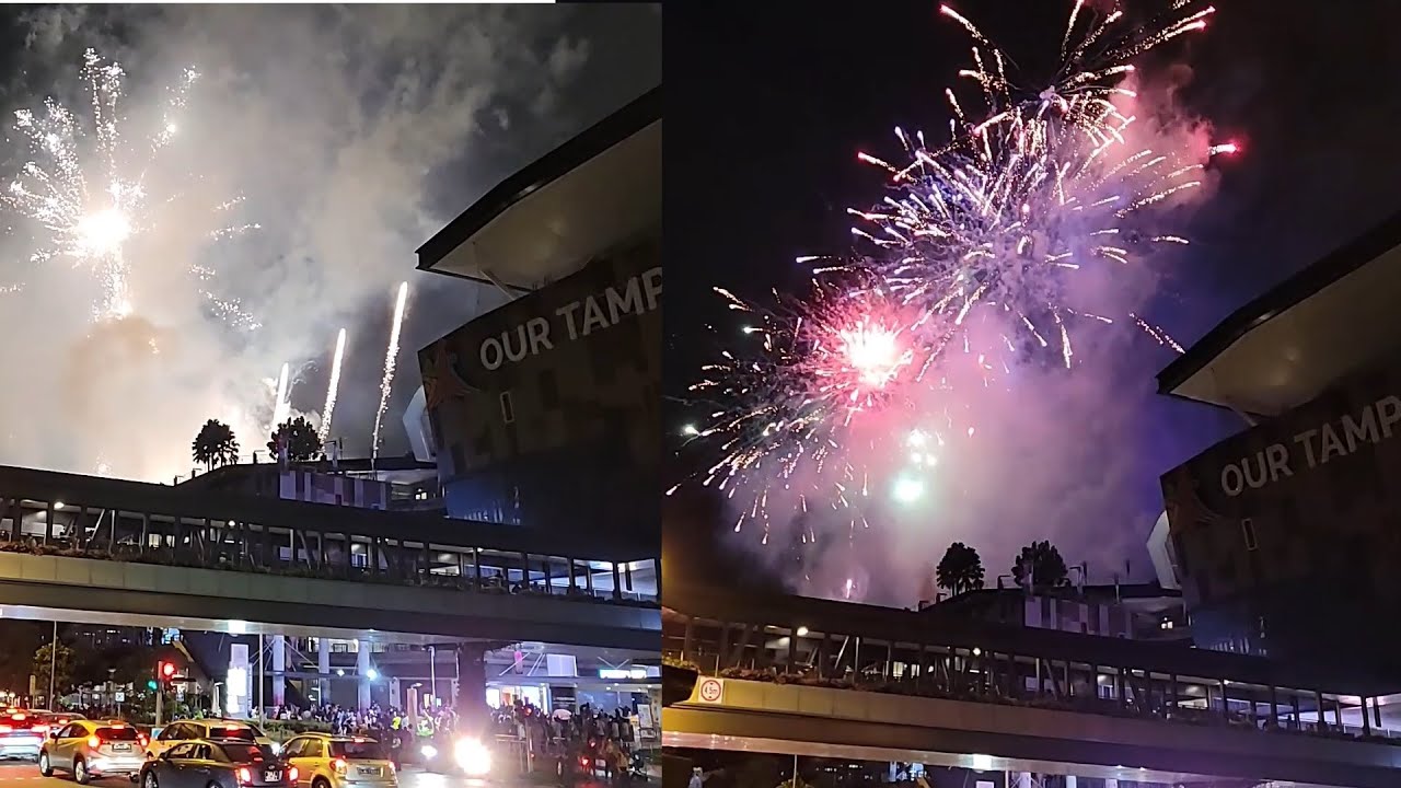 Singapore :    - Our Tampines Hub New Year Countdown 2022 Fireworks
