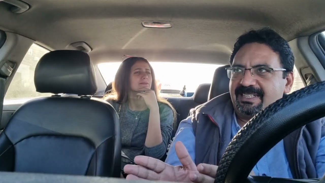 اما تركب معاك واحده من ايجيبت في العيد