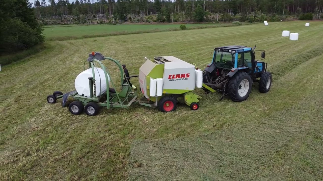Vallskörd,24 Strängläggning Pressning och Plastning. Kuhn GA7501 Claas Rollant 240 ELHO 1820 inliner