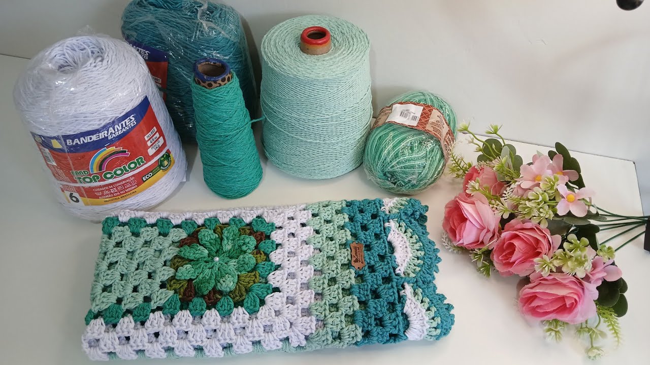 Espetáculo! Tapete retangular fácil com uma flor 🌼 modelo Rithy em tons de verde. 